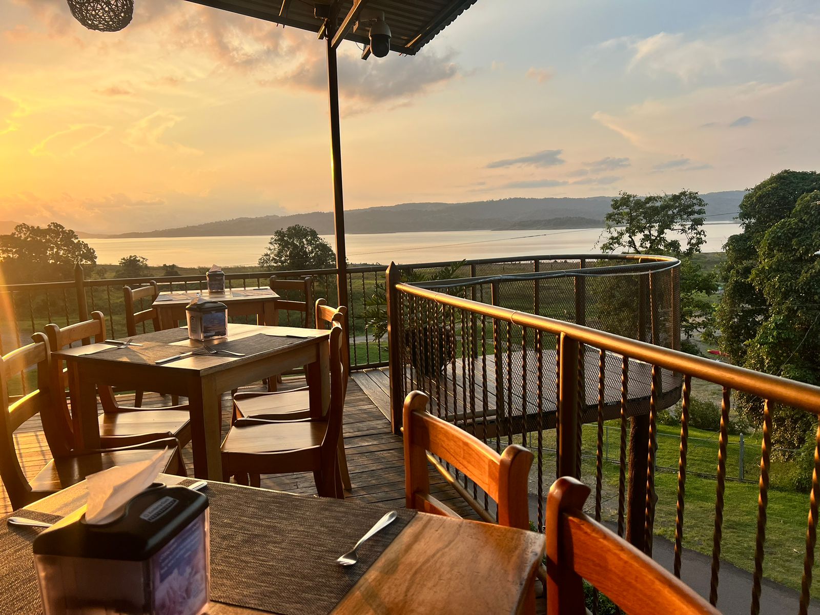 Sunset Bar Detail